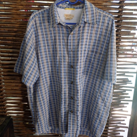 Royal Robbins Other - Royal Robbins size L blue plaid shirt